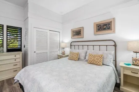 Cozy 1-Bedroom Condo in Beautiful Koloa with Washer/Dryer, AC Fiber Internet