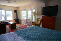 North Country Lake House - Bear