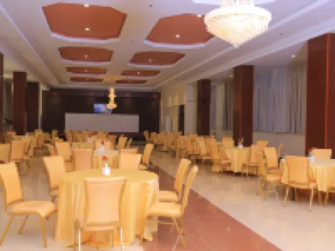 SUNLAND國際飯店 聖喬治大教堂附近的飯店