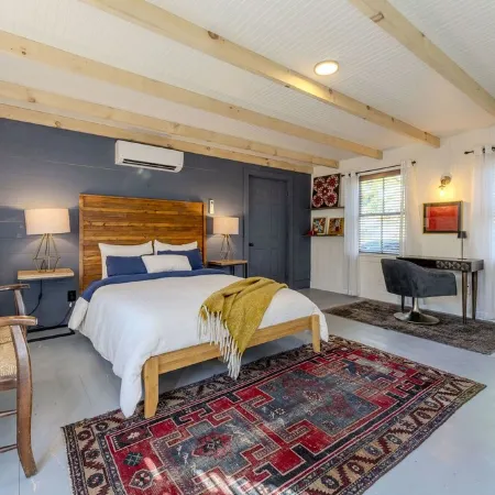 Kapitan’s Cottage a Rustic Private Catskill Getaway Near Kingston