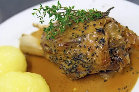 Grosch Brauhotel & Gasthof Отели в г. Нойштадт-Кобург