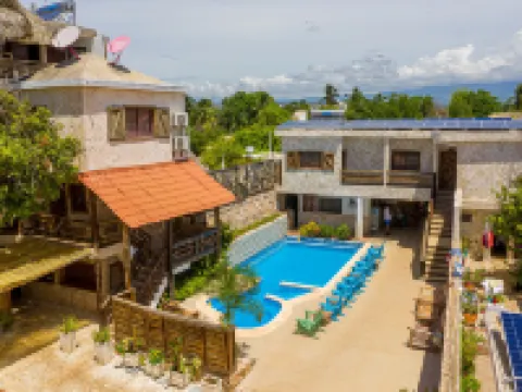 Vista de Águilas Ecolodge ペデルナレスのホテル
