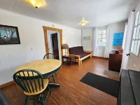 Mazinaw Lakeside RV Park & Campground Hotels in Cloyne