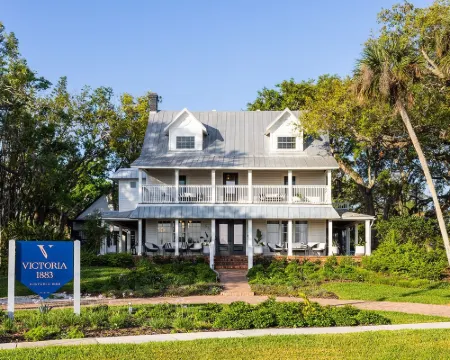 Victoria 1883 Hotels in New Smyrna Beach