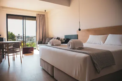 Alinea Lano Old Town Center Hotels near Cyprus University of Technology