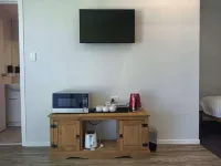 2 double and 1 sofa beds garden chalet, 7D Salisbury Road, Rotorua