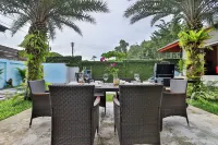 Cliff Haven Villa Krabi - Villaer