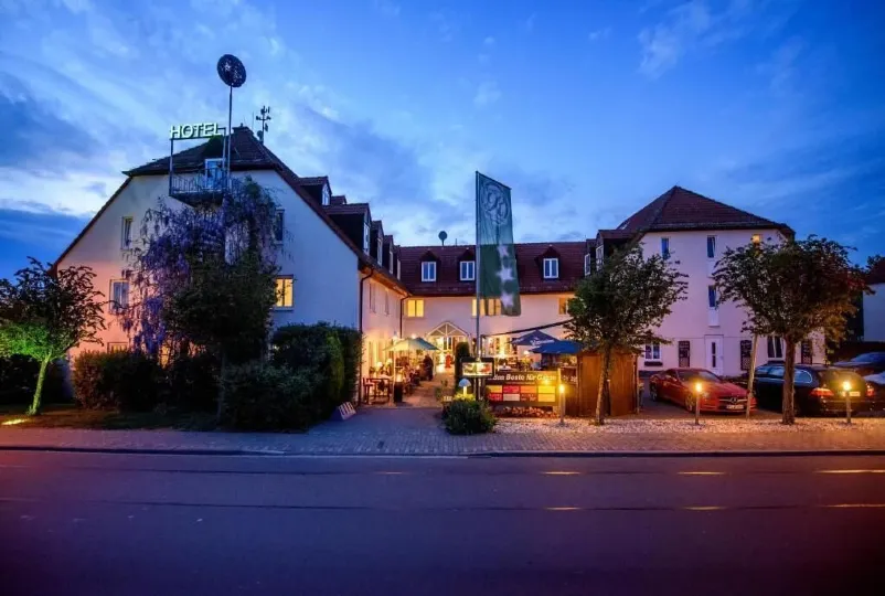 萊比錫雷斯登斯酒店