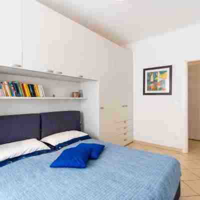 Happiness Rooms