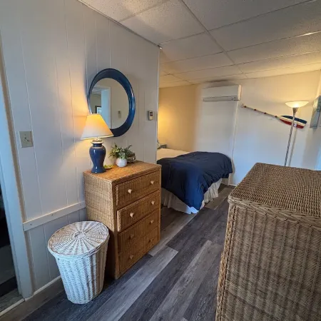 Lewes Canalfront Condo! Amazing Views!  Walk to Beach or Town!