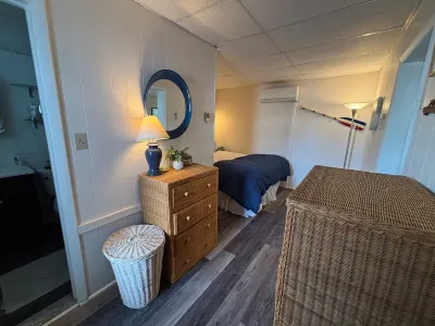 Lewes Canalfront Condo! Amazing Views!  Walk to Beach or Town! Hotels in 