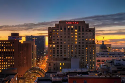 Conrad Indianapolis Hotels in Indianapolis