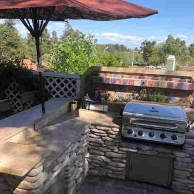 Gilligan's Island Temecula- Top Rated on Google-Tropical Paradise- Spa- MiniGolf Hotel Exterior