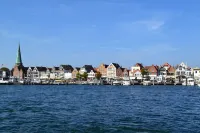 Ferien am Meer in der Wunderschönen Albatros: mit Reetdach, Sauna und Viel Platz