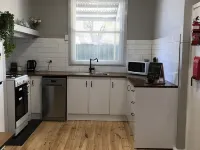 Cute and Cosy II - Events - Workers - Getaways Hotels in Murray Bridge