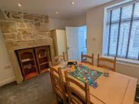 3 Bed City Home | South Facing Patio | 4-5 Beds Hotels in Lancaster District