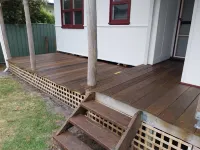 Quaint Family Home in Walpole with sleep-out