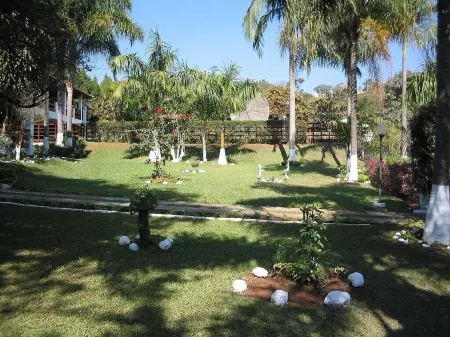 Beautiful ranch Itú 63 Km Castle Seasons, Events and Confraternizations 8 Suites Отели в г. Майринки