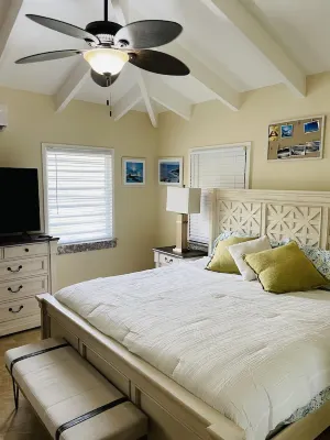 5 Nights Left in March  1 BR Oceanfront Condo Sleeps 4! Cane Bay! ST CROIX, USVI Hotels in 