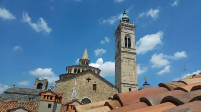 Loft with panoramic views in the heart of Bergamo Alta