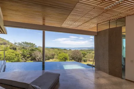 Its all about the view.  (We absorb the 13.5% VAT tax) Отели в г. Нандаюре