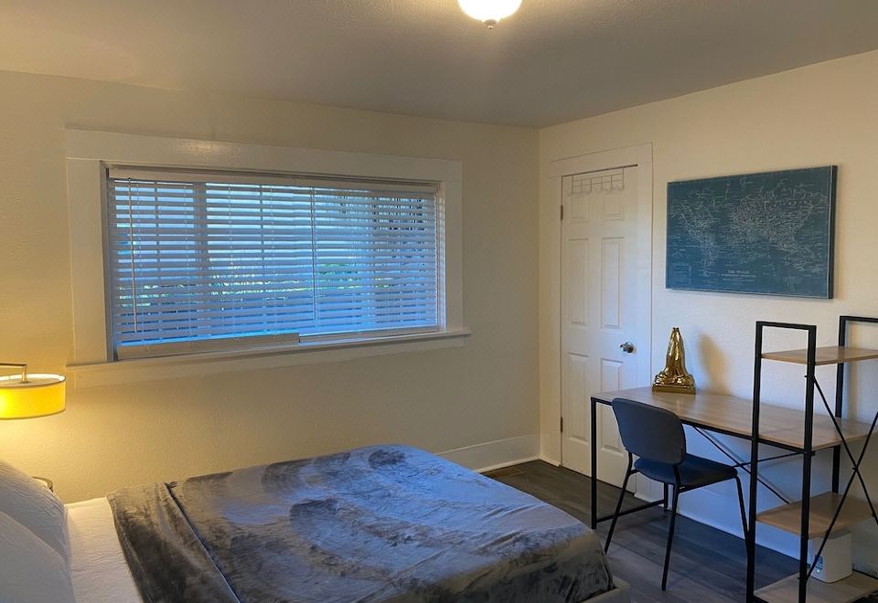 Comfortable 2 Bedroom 1 Bath House - 0224t12000ljw59gw76C9 R 960 660 R5 D