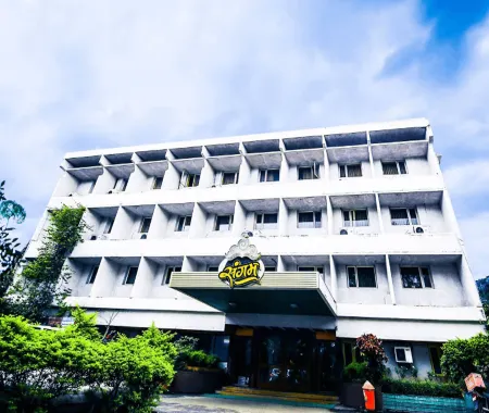 Hotel Sangam Отели в г. Варунджи