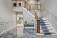 The President MansionLuxurious Family Retreat - 1.5 Miles to Beach