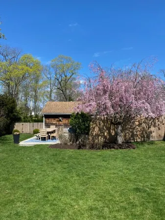 Modern Cottage with New Heated Pool