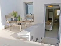 La Maltese Central Hotels in Naoussa