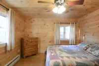 Newly Renovated Rustic Cabin