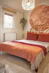 StayatSas Tiny House Sam. Free WiFi, reserved parkingspace, kids & dogs welcome!