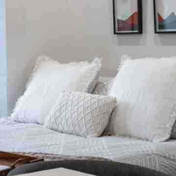 Lake Okanagan Beach Condo w/ Private Buoy, AC, Heated Outdoor Pool, Patio, Sups Rooms