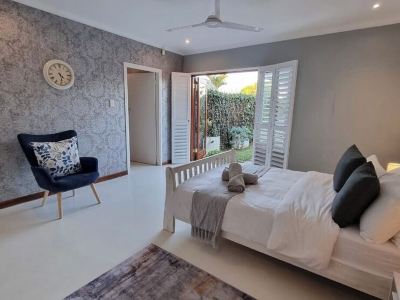 Spacious and secure modern home with exquisite views