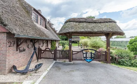 Holiday on the "Eulenhof" directly on the Este in the old country Отели в г. Йорк