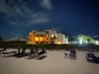 Oceanfront 2Bed Condo