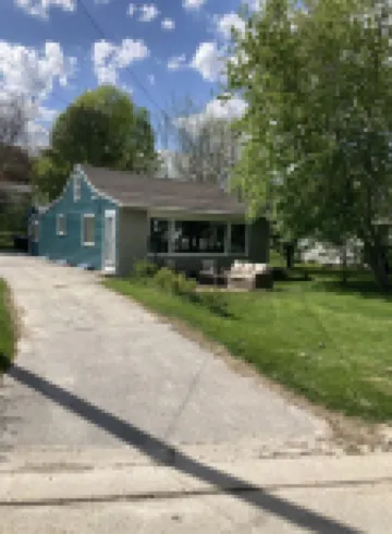 The RandomCabin “On Random Lake”