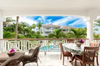 Oceanview-1Bedroom-1 Bathroom-1300 sqft condo. Short walk to Grace Bay Beach.