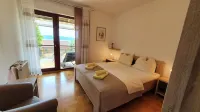 Comfortable apartment with sea view, close to the beach, family-friendly,  WiFi Hotels in Dramalj