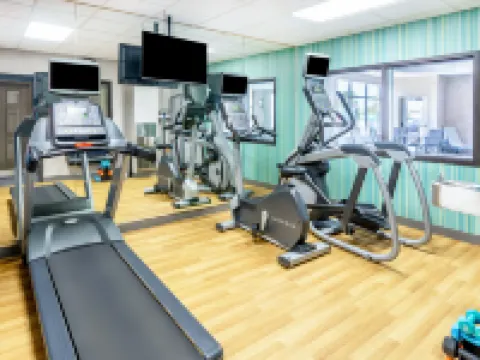 Holiday Inn Express & Suites DENVER NORTH - THORNTON by IHG ソーントンのホテル