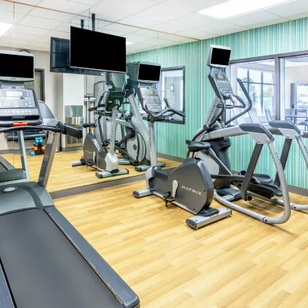 Holiday Inn Express & Suites DENVER NORTH - THORNTON by IHG