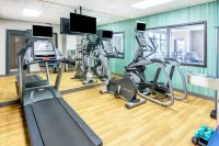 Holiday Inn Express & Suites Denver North - Thornton Hotels in Thornton