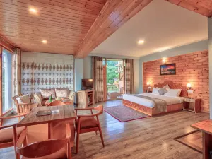 Snow Flakes Resort and Spa Centrally Heated Luxury Resort