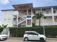 Grand Studio rdc Équipé Marina Saint-françois Proche Plage et Base Nautique