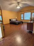 Quiet Cozy Stay Spacious Home Near Beach & Shops Hotels near Number One Fish Market