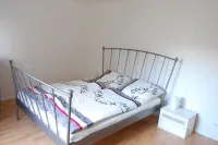 Wohnung mit Kamin Terrasse und Grill in der Nähe von Nürnberg Hotels in Burgthann