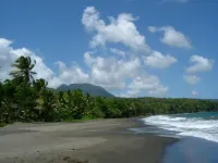 Pretty villa of very good quality with view on sea and Mountain