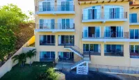 Extraordinary 2br Condo in Ocotal with amazing Bay and Ocean Views!