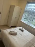 Cozy Sale Apartment Retreat Hotels in Sale