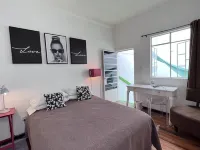 Distrito Condesa Rooms and Studios - Bed and Breakfasts